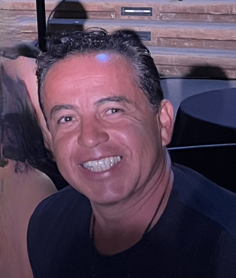 Ricky Ricardo Villa